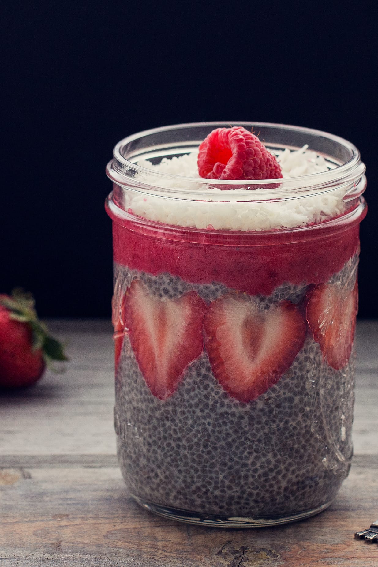 berry chia seed pudding pin