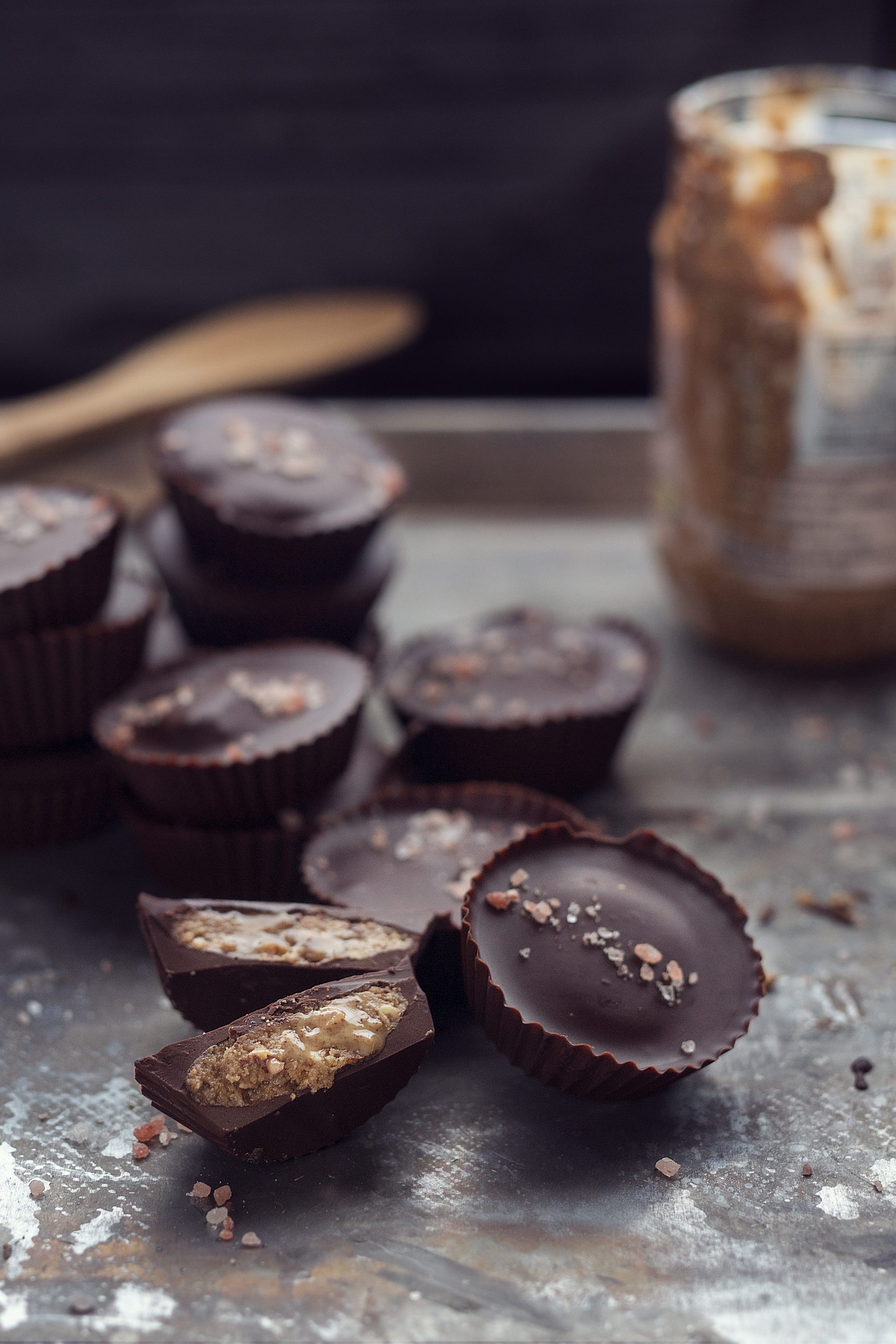 almond butter cup pin