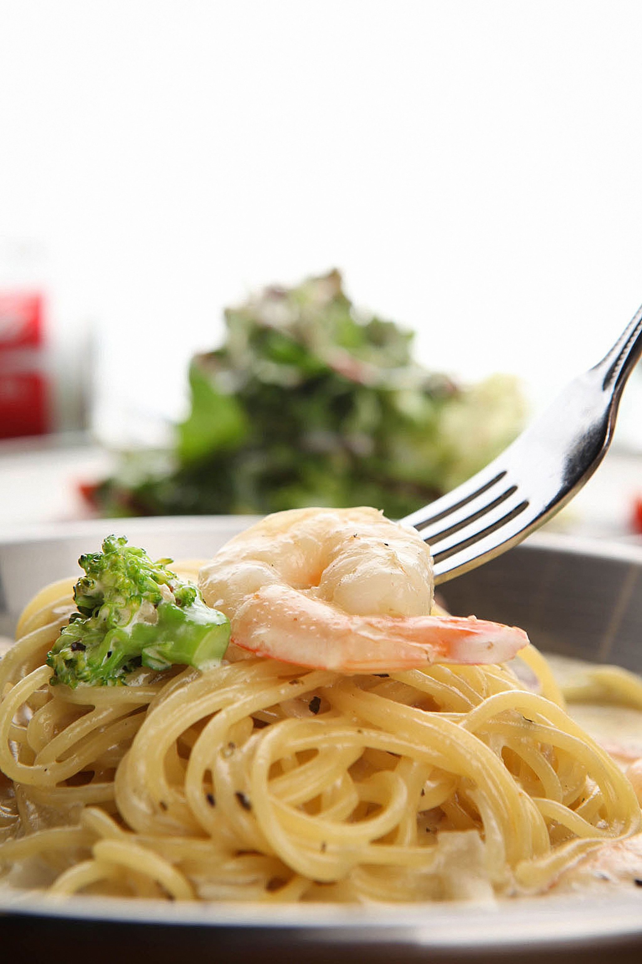 creamy garlic shrimp with pasta  pin